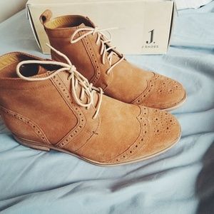 Wingtip Olympia Suede Boots